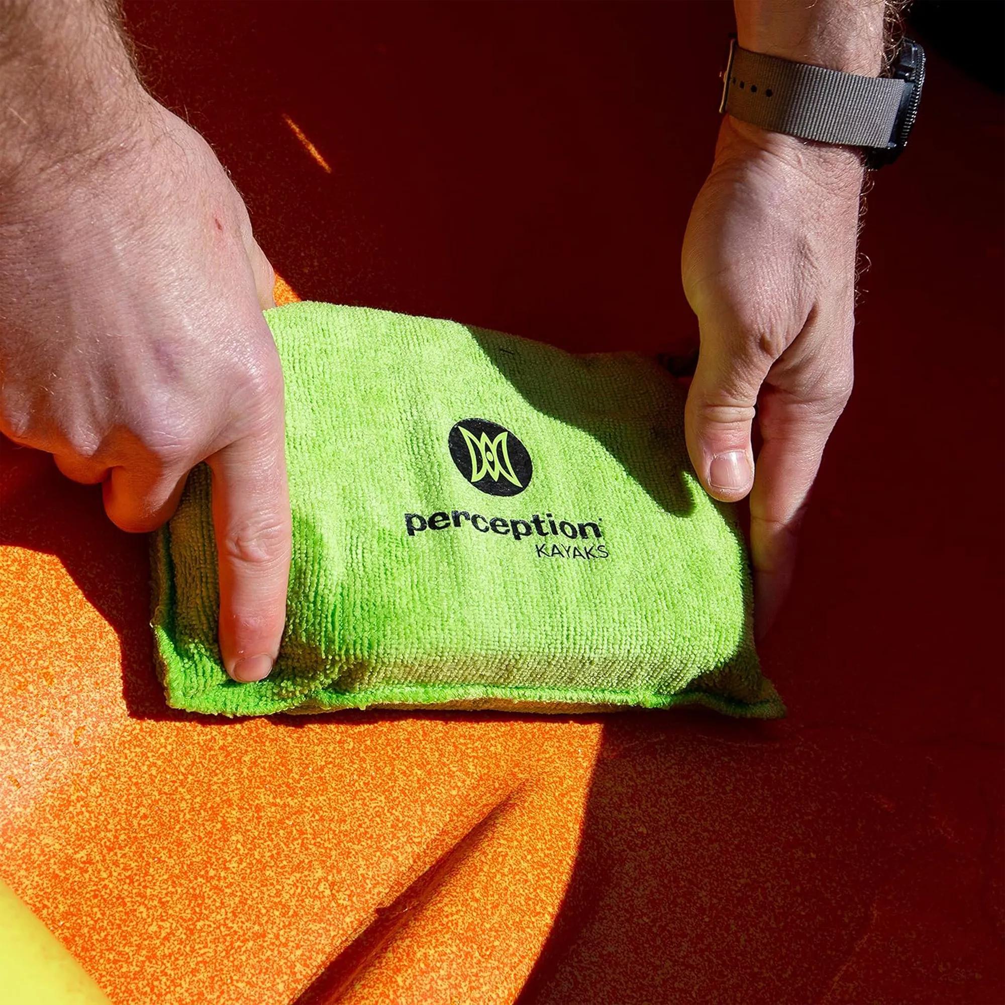 Kayak Sponge