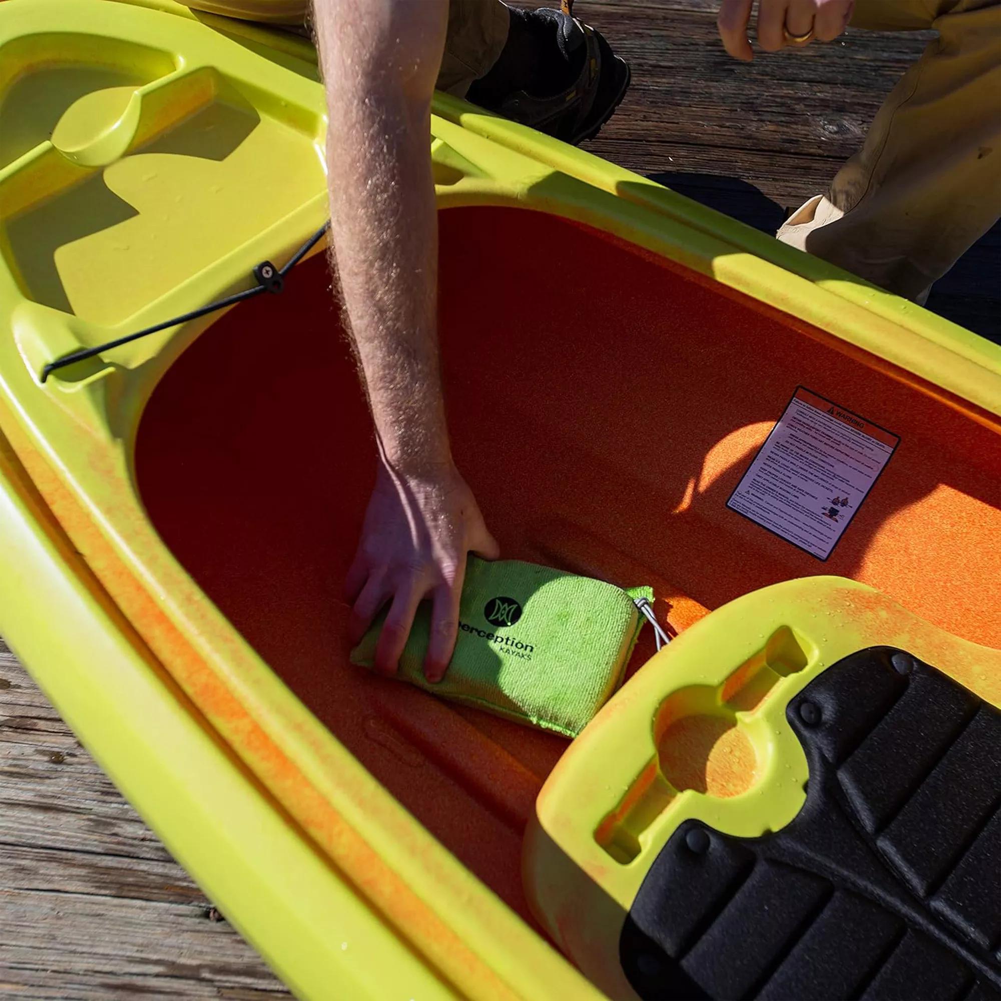 Kayak Sponge