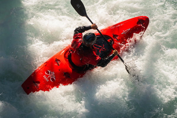 BECOMING A WHITEWATER KAYAKER
